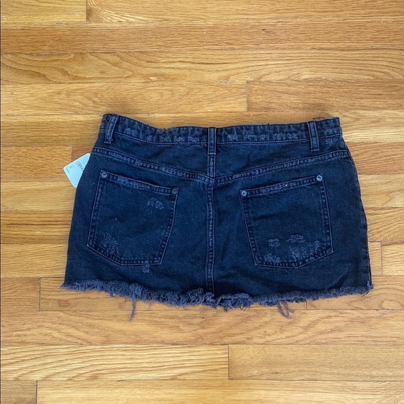 Free People Distressed Black Denim Mini Skirt - Picture 4 of 6